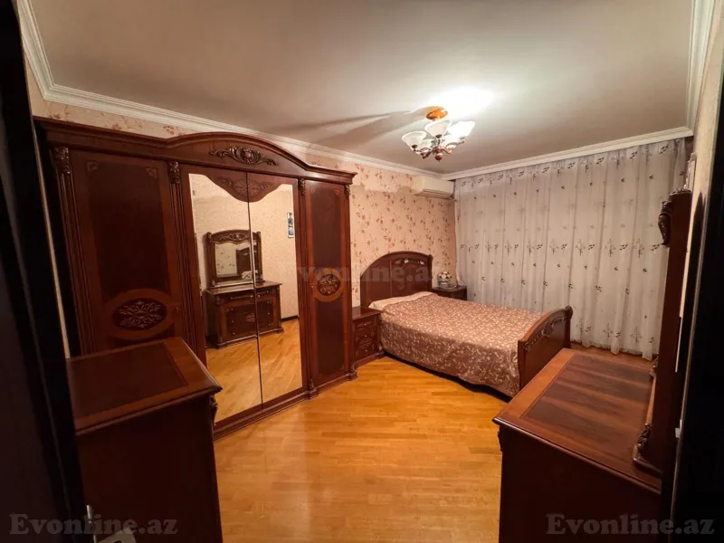 Satılır 5 otaqlı Mənzil Köhnə tikili 120 m² Qara Qarayev m. - şəkil 23