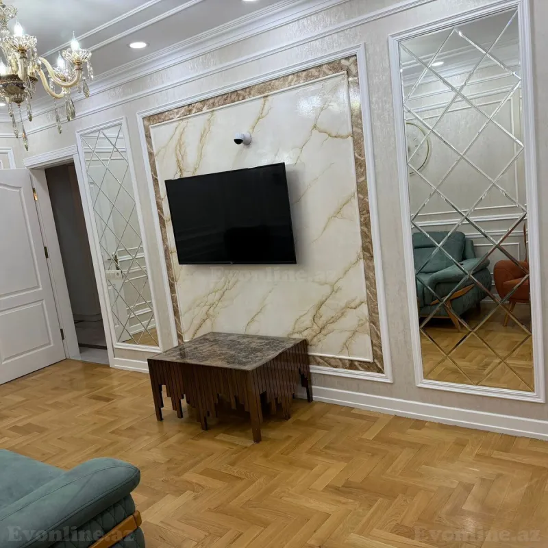 Satılır 3 otaqlı Mənzil Köhnə tikili 100 m² Nərimanov r. - şəkil 2