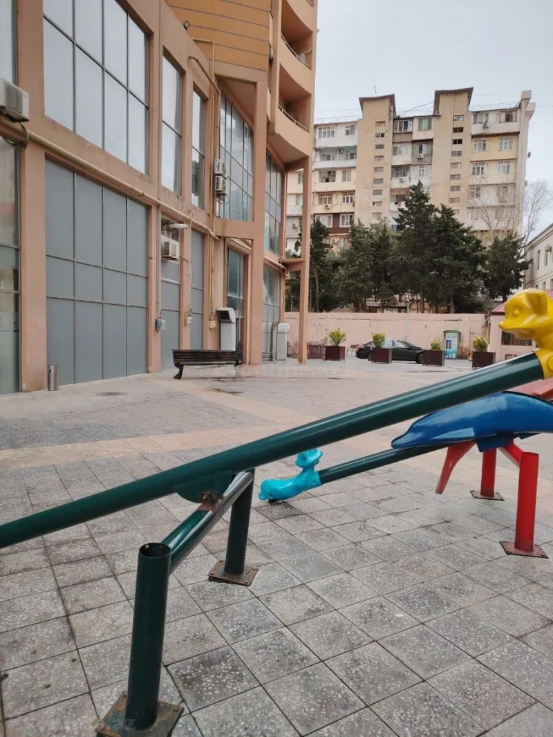 Satılır 4 otaqlı Mənzil Yeni tikili 170 m² Yasamal - şəkil 2