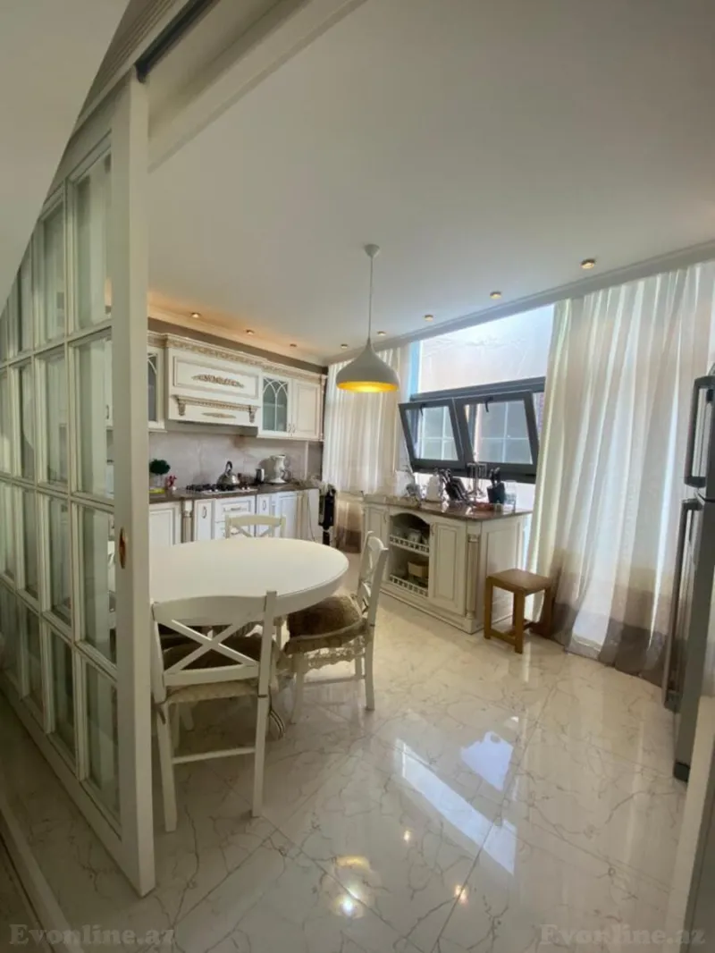 Satılır 4 otaqlı Mənzil Yeni tikili 170 m² Yasamal - şəkil 13