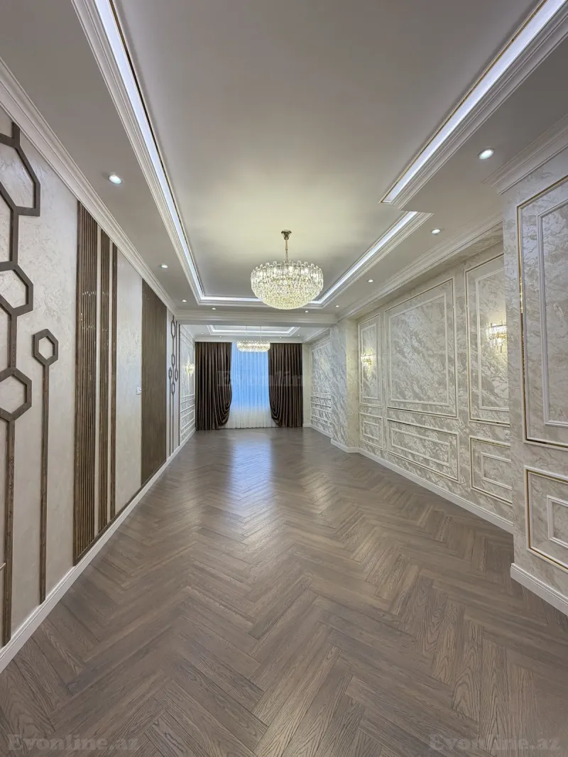 4 otaqlı Mənzil 165 m² Xətai r. Satılır