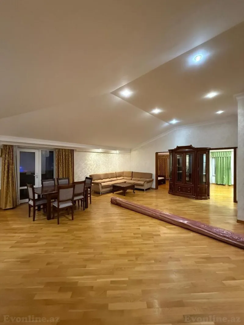 Kirayə verilir 7 otaqlı Mənzil Yeni tikili 340 m² Elmlər Akademiyası m.