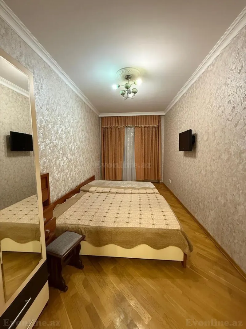 Kirayə verilir 7 otaqlı Mənzil Yeni tikili 340 m² Elmlər Akademiyası m. - şəkil 16
