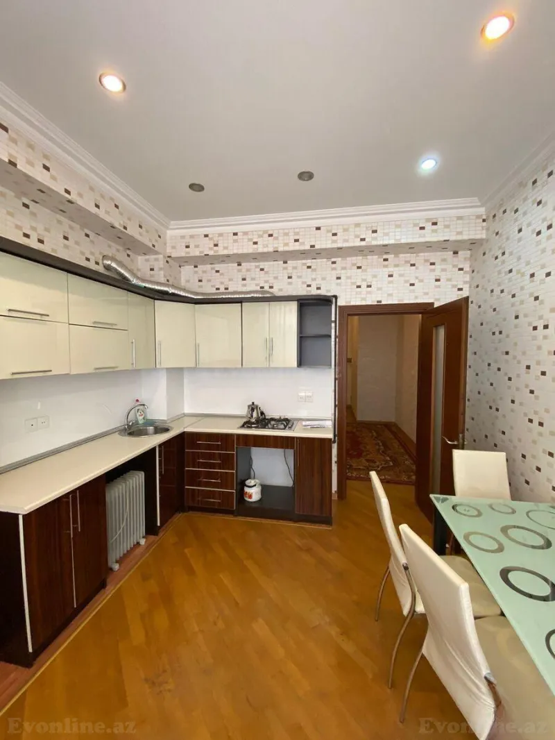 Kirayə verilir 7 otaqlı Mənzil Yeni tikili 340 m² Elmlər Akademiyası m. - şəkil 23