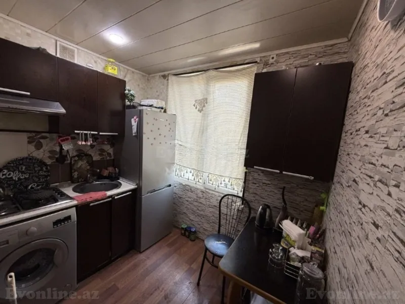 Satılır 1 otaqlı Mənzil Köhnə tikili 40 m² Yasamal r. - şəkil 5