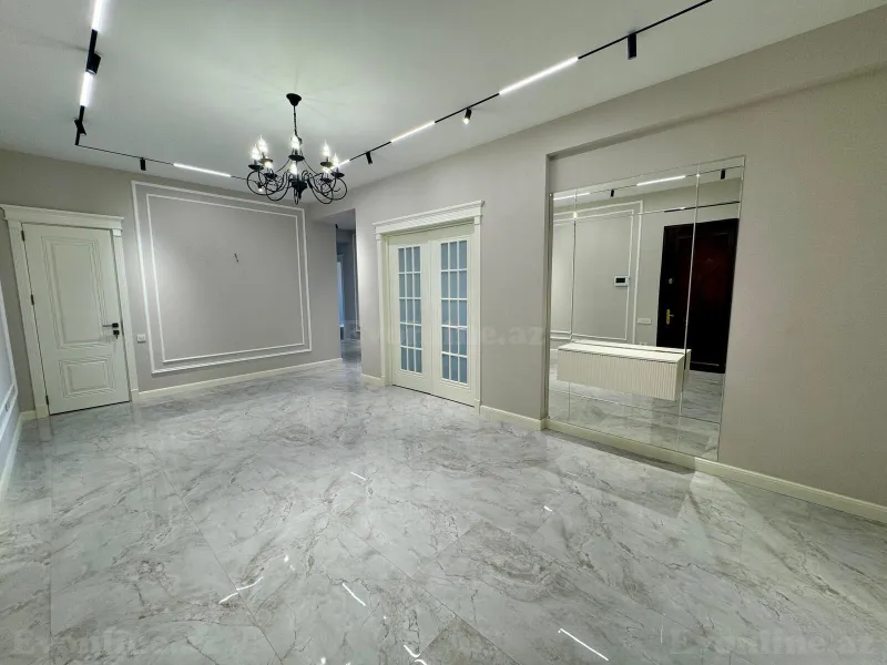Kirayə verilir 4 otaqlı Mənzil Yeni tikili 220 m² Nizami m. - şəkil 5