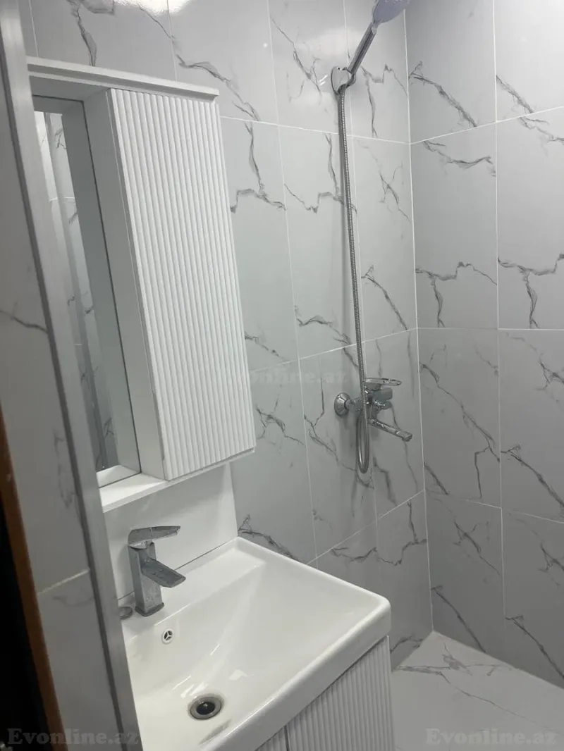 Kirayə verilir 2 otaqlı Mənzil Köhnə tikili 60 m² Memar Əcəmi m. - şəkil 6