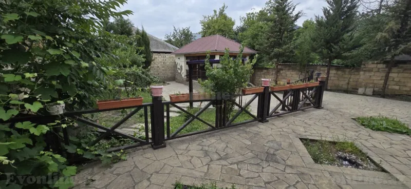 Kirayə verilir 4 otaqlı Həyət evi 136 m² Qəbələ - şəkil 10