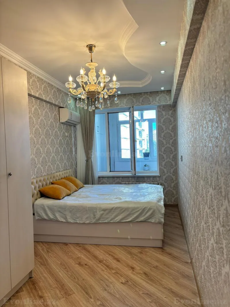 2 otaqlı Mənzil 60 m² 28 May m. Kirayə verilir