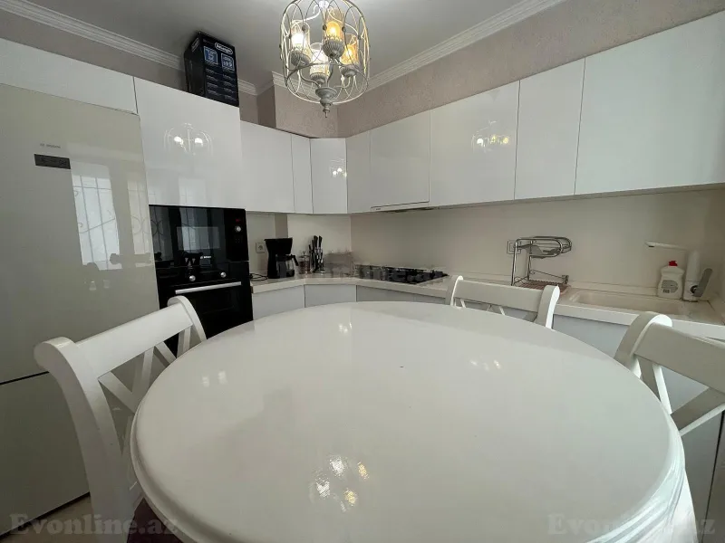 Kirayə verilir 2 otaqlı Mənzil Köhnə tikili 60 m² 28 May m. - şəkil 8