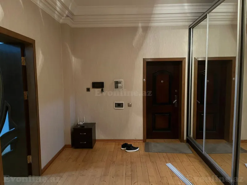 Kirayə verilir 3 otaqlı Mənzil Yeni tikili 130 m² Elmlər Akademiyası m. - şəkil 15