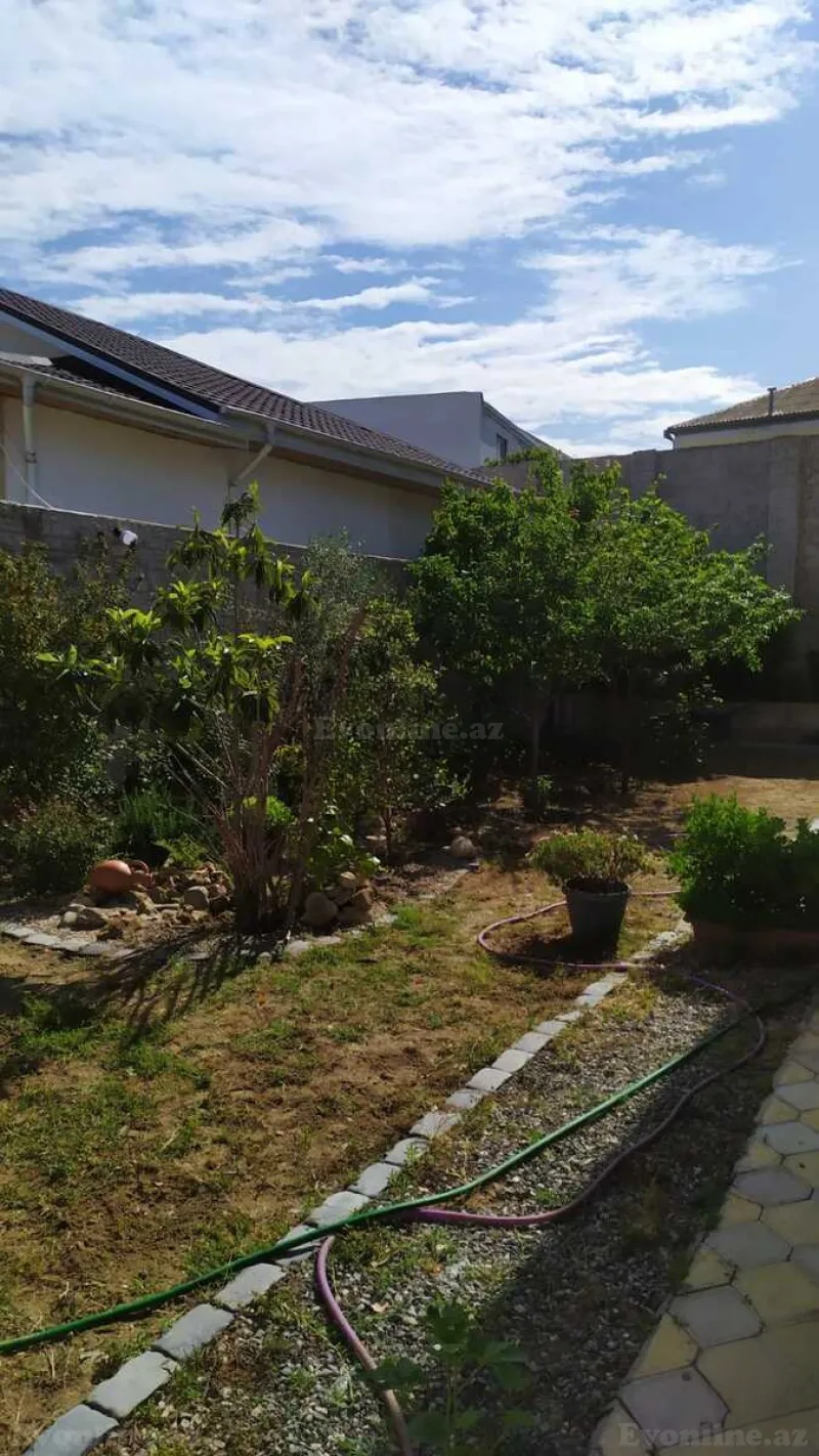 Satılır 6 otaqlı Həyət evi 160 m² Novxanı - şəkil 2