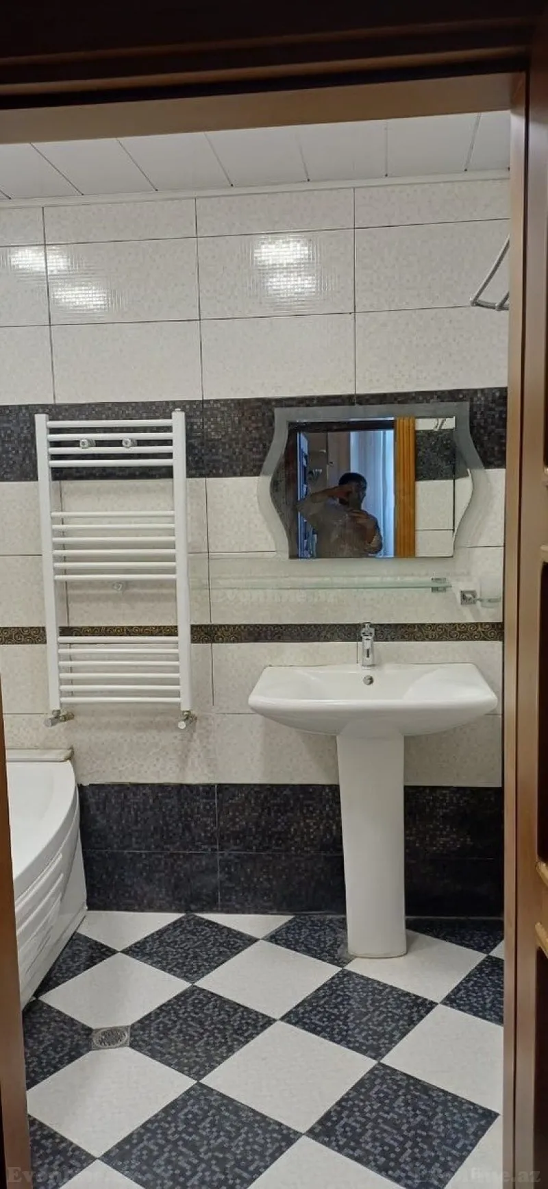 Kirayə verilir 2 otaqlı Mənzil Yeni tikili 85 m² Xətai r. - şəkil 15