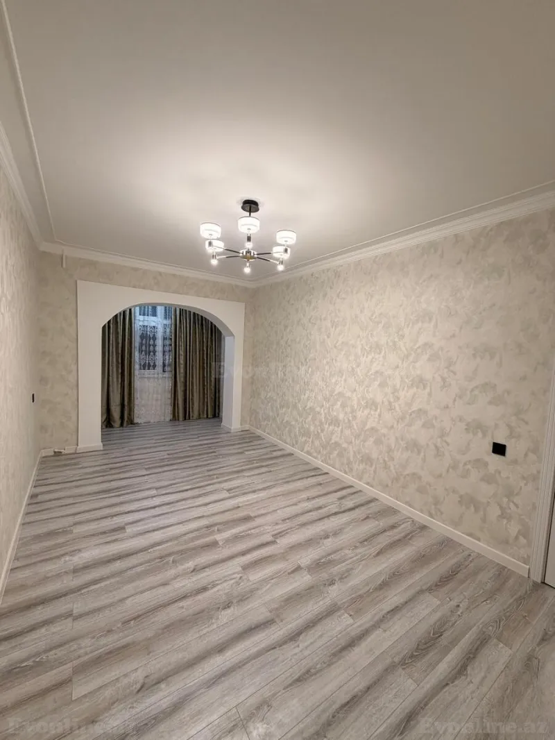 1 otaqlı Mənzil 40 m² Azadlıq prospekti m. Satılır