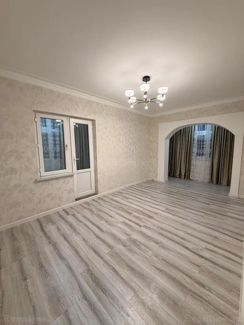 Satılır 1 otaqlı Mənzil Köhnə tikili 40 m² Azadlıq prospekti m. - şəkil 3