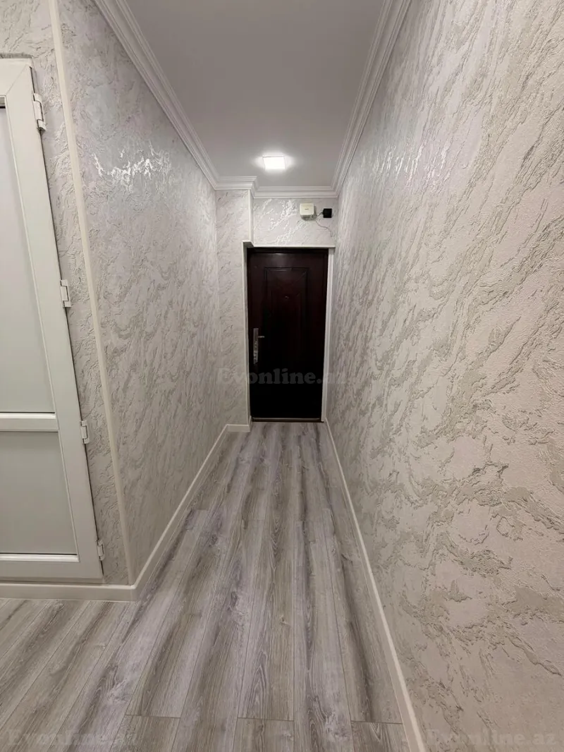 Satılır 1 otaqlı Mənzil Köhnə tikili 40 m² Azadlıq prospekti m. - şəkil 13