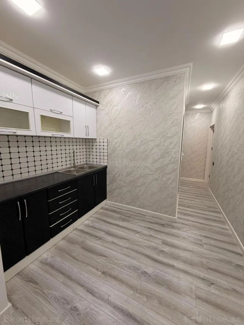 Satılır 1 otaqlı Mənzil Köhnə tikili 40 m² Azadlıq prospekti m. - şəkil 24