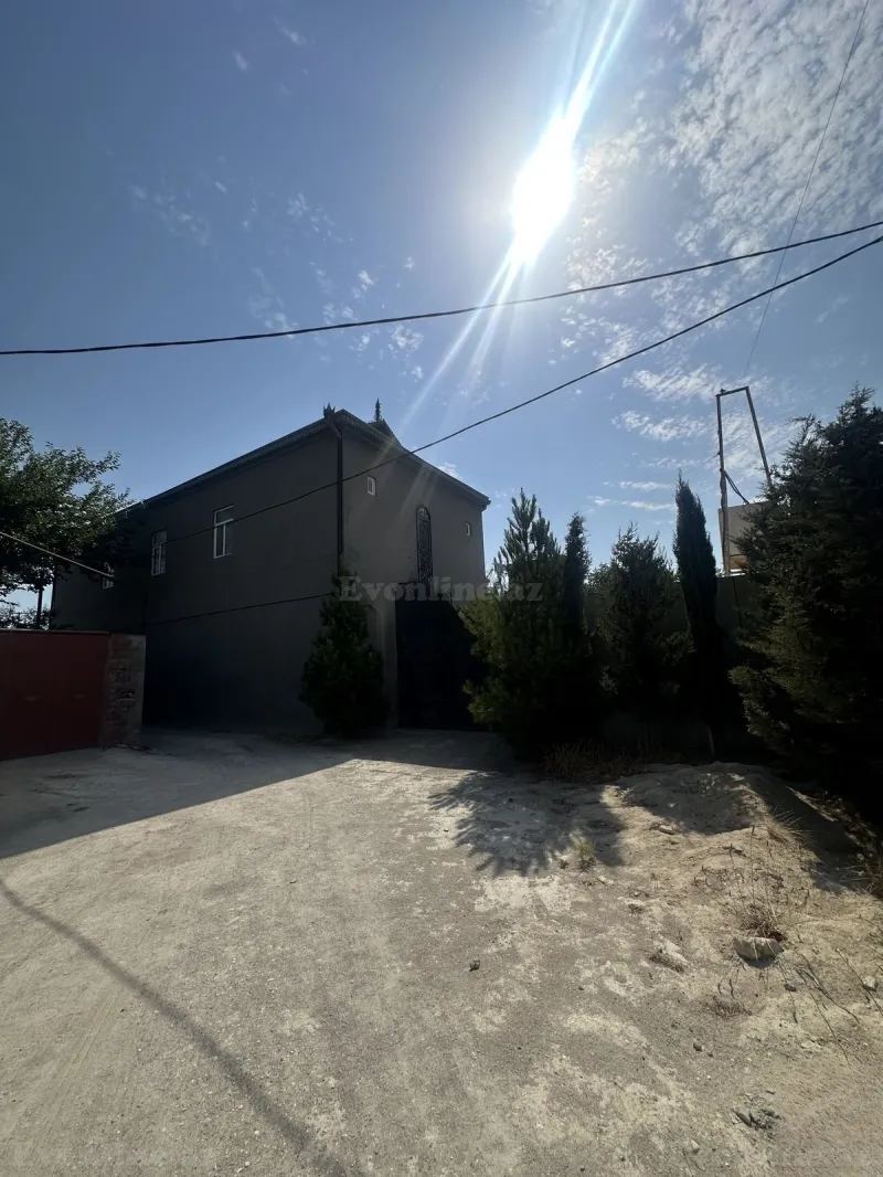 Satılır 8 otaqlı Həyət evi 330 m² Zirə - şəkil 2