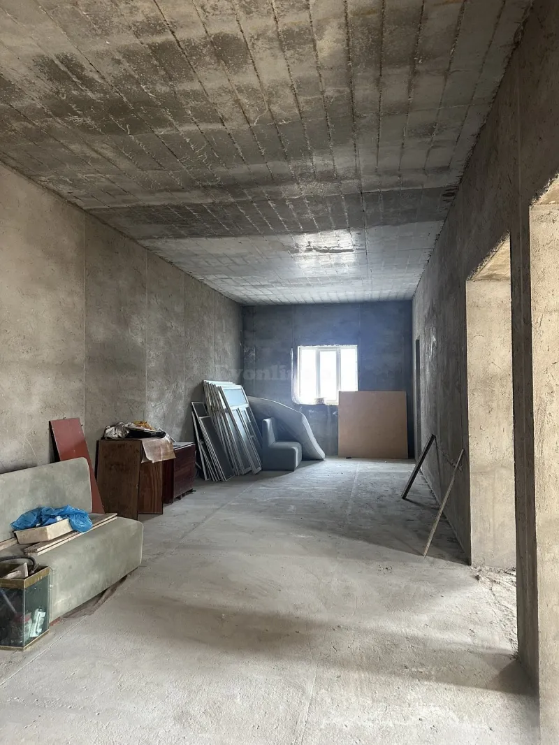 Satılır 8 otaqlı Həyət evi 330 m² Zirə - şəkil 6