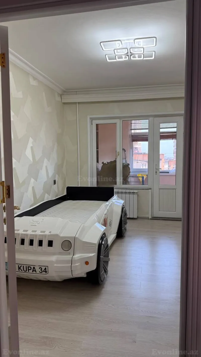 Satılır 3 otaqlı Mənzil Köhnə tikili 90 m² Nəsimi m. - şəkil 5