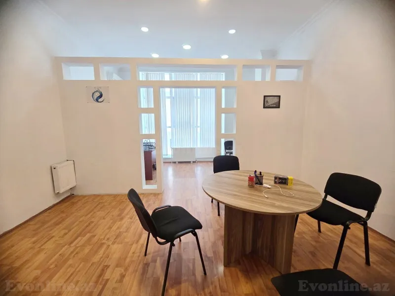 1 otaqlı Ofis 35 m² Nərimanov r. Kirayə verilir