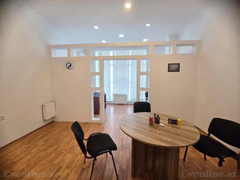 Kirayə verilir Ofis 35 m² Nərimanov r. - şəkil 6