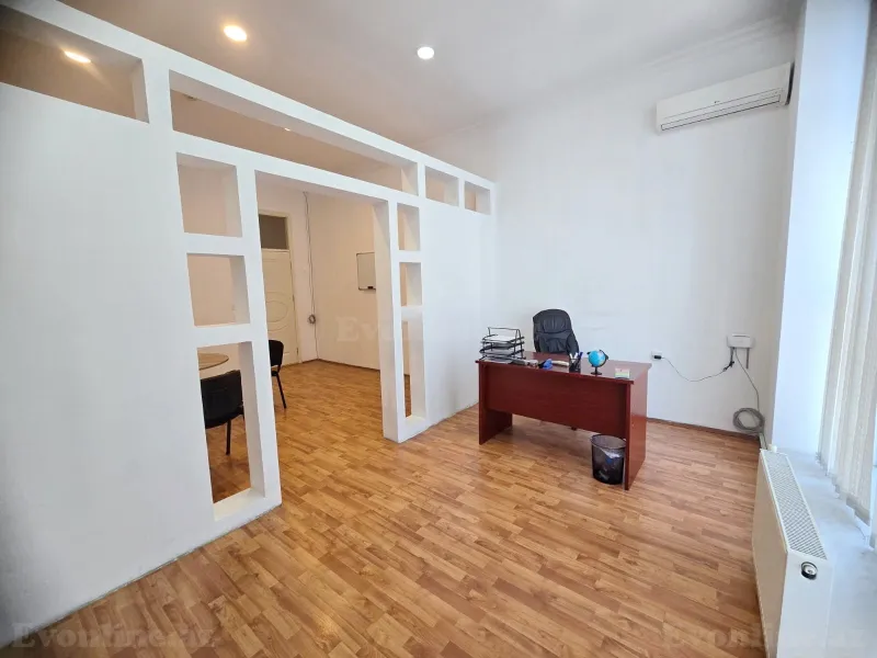 Kirayə verilir Ofis 35 m² Nərimanov r. - şəkil 10