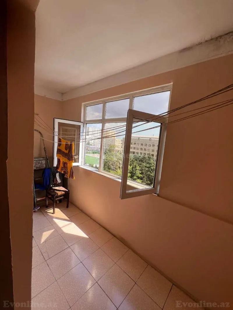 Satılır 3 otaqlı Mənzil Köhnə tikili 80 m² Qara Qarayev m. - şəkil 15