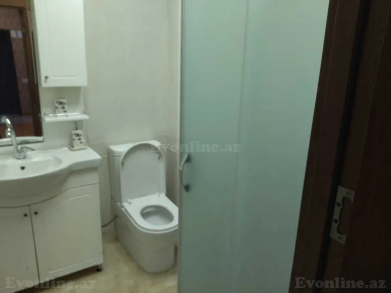 Kirayə verilir 2 otaqlı Mənzil Yeni tikili 70 m² Nəsimi r. - şəkil 13