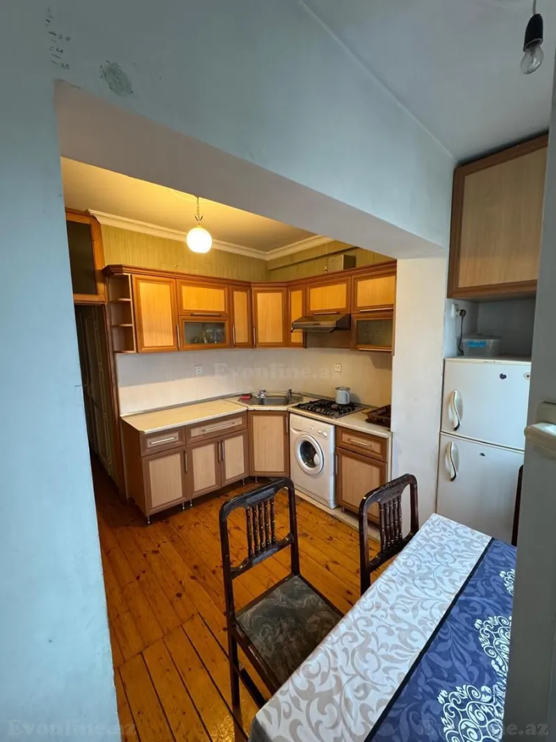 Kirayə verilir 3 otaqlı Mənzil Köhnə tikili 86 m² Yeni Yasamal - şəkil 2