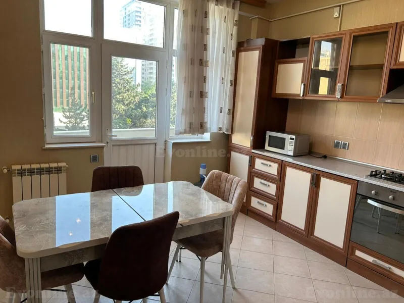 Kirayə verilir 2 otaqlı Mənzil Yeni tikili 65 m² Xətai r. - şəkil 4