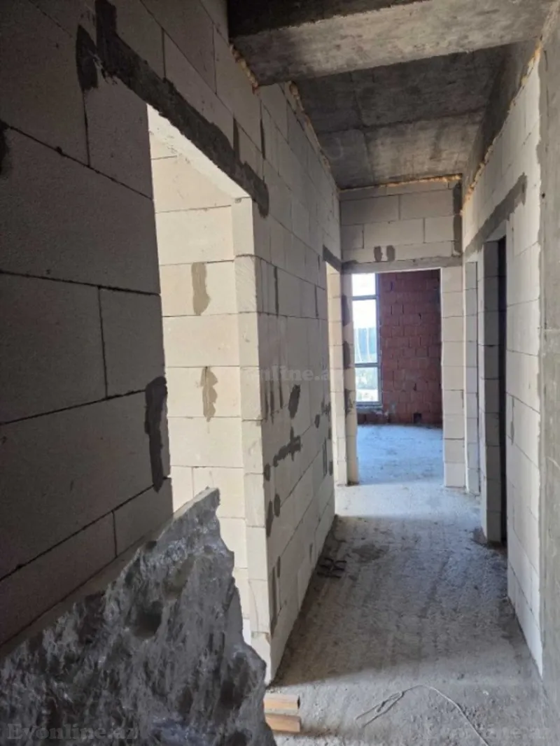 Satılır 4 otaqlı Mənzil Yeni tikili 88 m² Qara Qarayev m. - şəkil 7