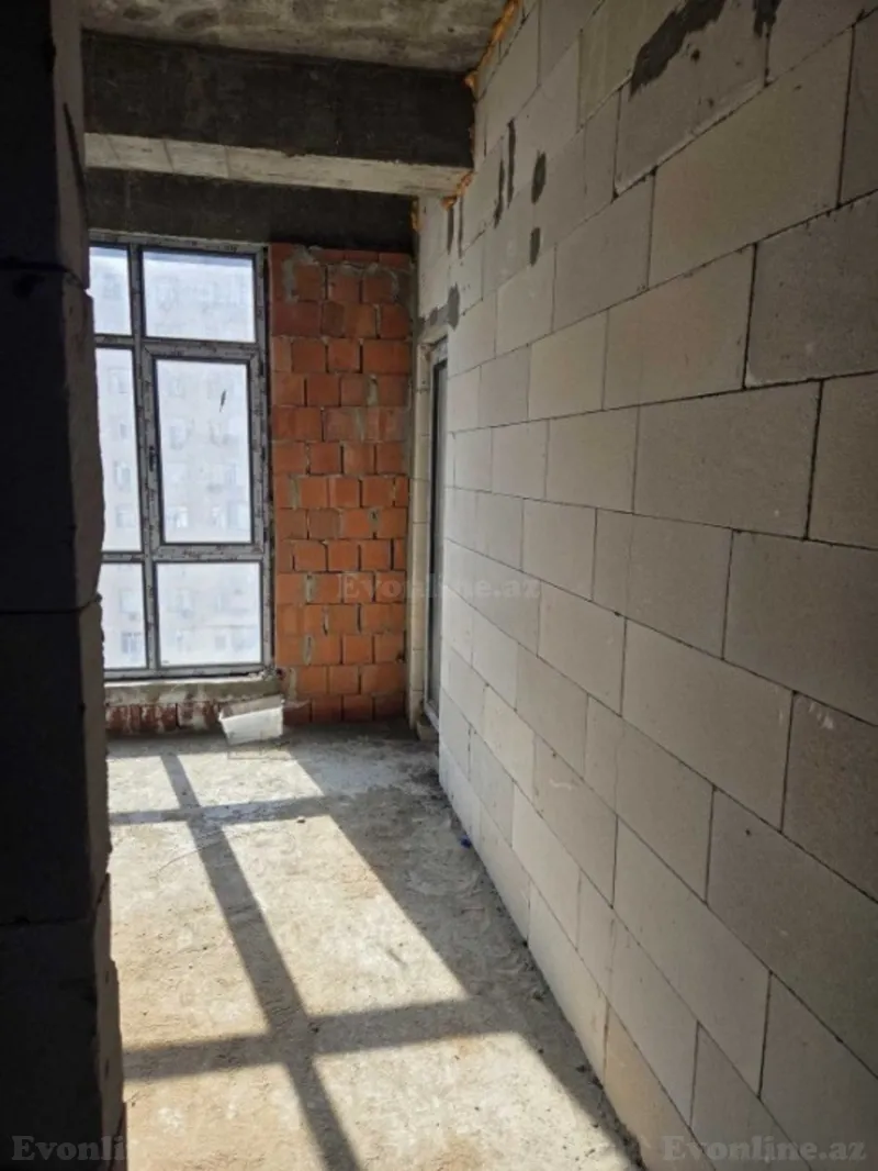 Satılır 4 otaqlı Mənzil Yeni tikili 88 m² Qara Qarayev m. - şəkil 8