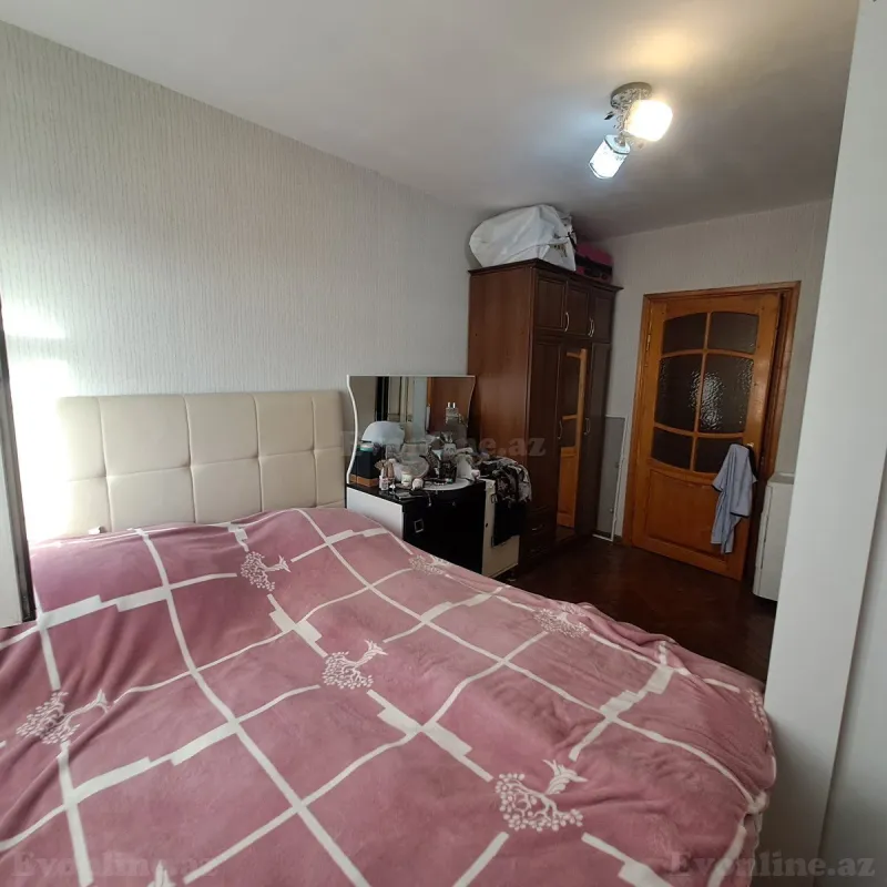 2 otaqlı Mənzil 60 m² Neftçilər m. Satılır