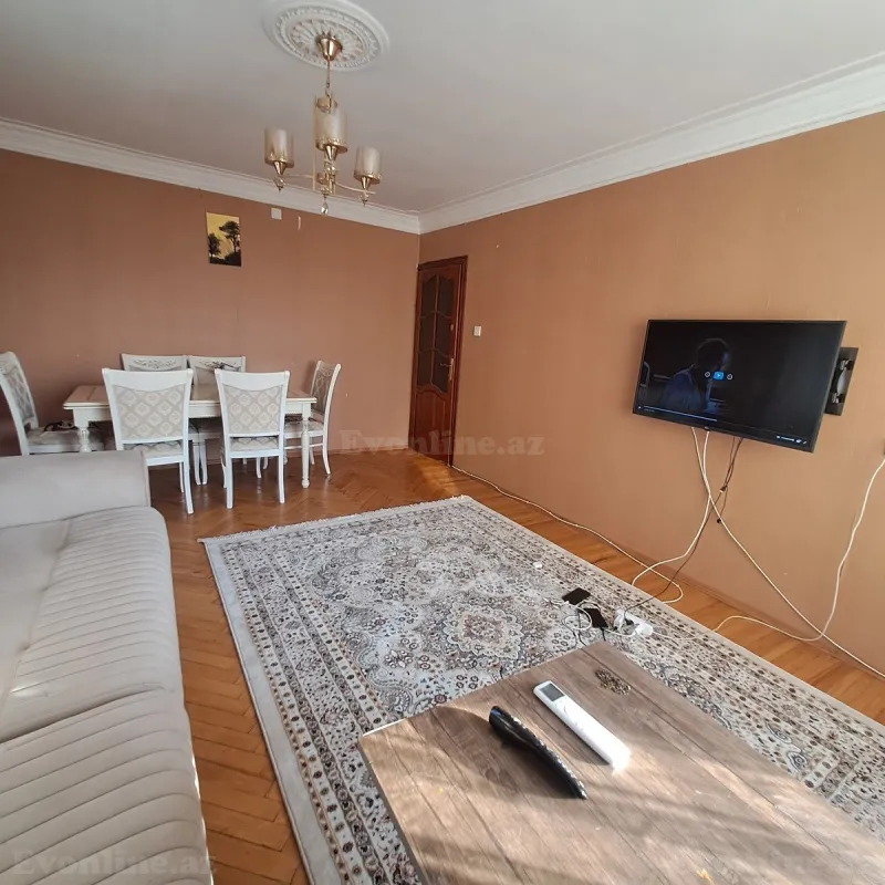 Satılır 2 otaqlı Mənzil Köhnə tikili 60 m² Neftçilər m. - şəkil 3