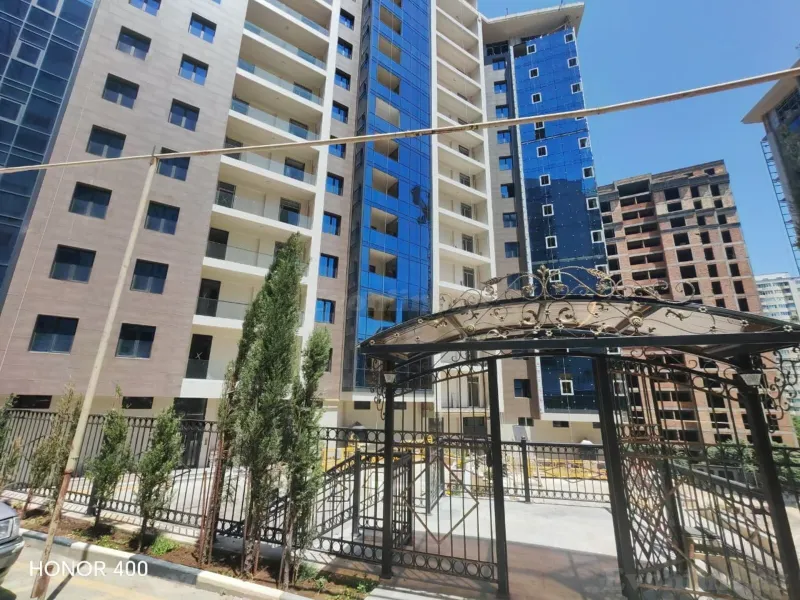 3 otaqlı Mənzil 163 m² 28 May m. Satılır
