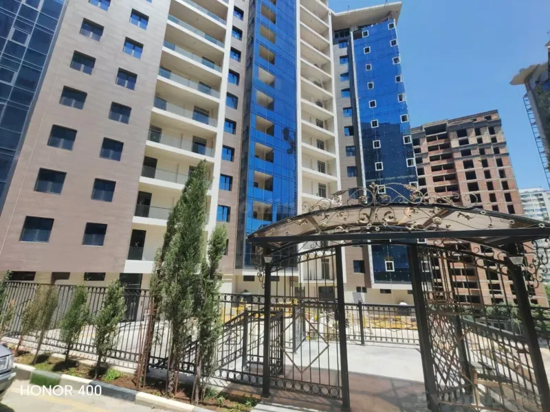 Satılır 3 otaqlı Mənzil Yeni tikili 163 m² 28 May m. - şəkil 7