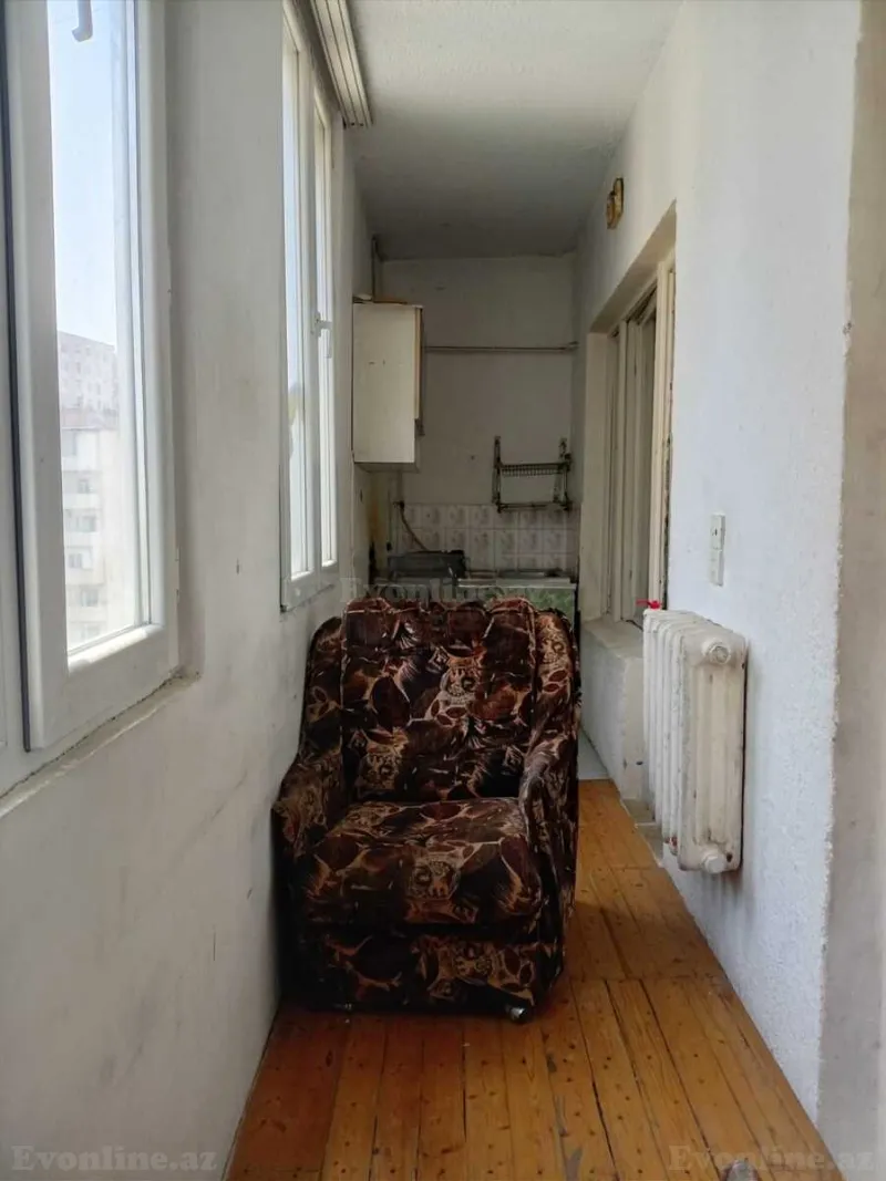 Satılır 2 otaqlı Mənzil Köhnə tikili 45 m² 9-cu mikrorayon - şəkil 12