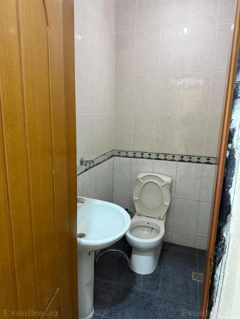 Kirayə verilir Ofis 235 m² İnşaatçılar m. - şəkil 18