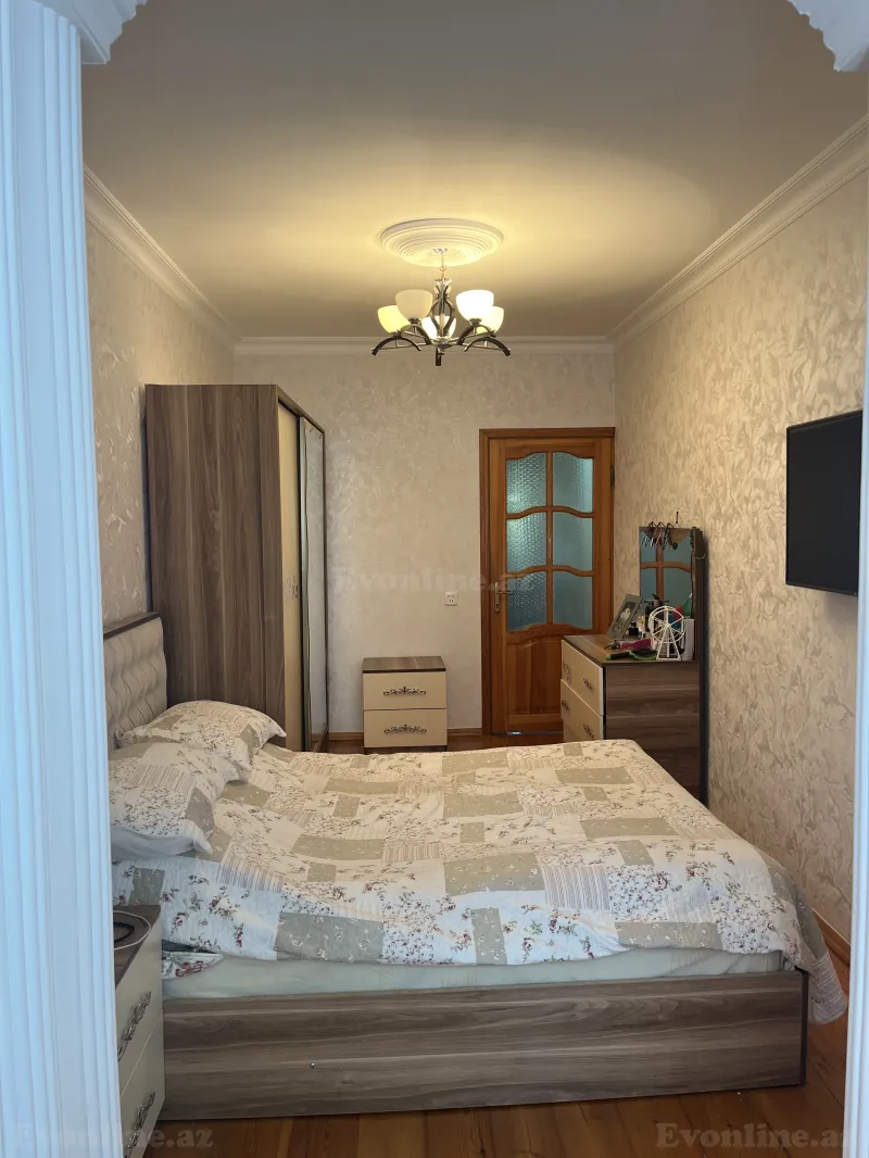 Satılır 3 otaqlı Mənzil Köhnə tikili 75 m² Əmircan - şəkil 5