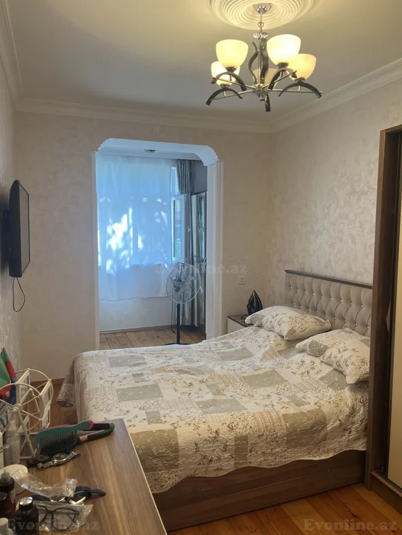 Satılır 3 otaqlı Mənzil Köhnə tikili 75 m² Əmircan - şəkil 6