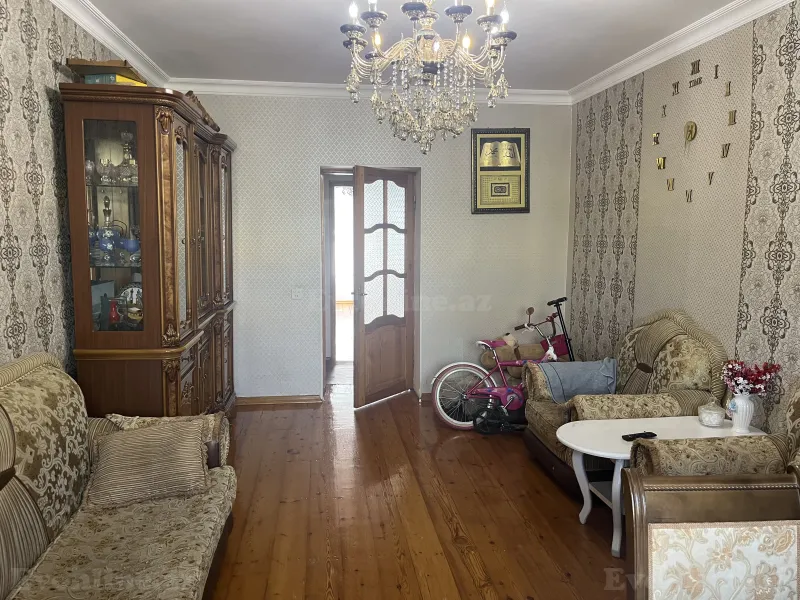 Satılır 3 otaqlı Mənzil Köhnə tikili 75 m² Əmircan - şəkil 8