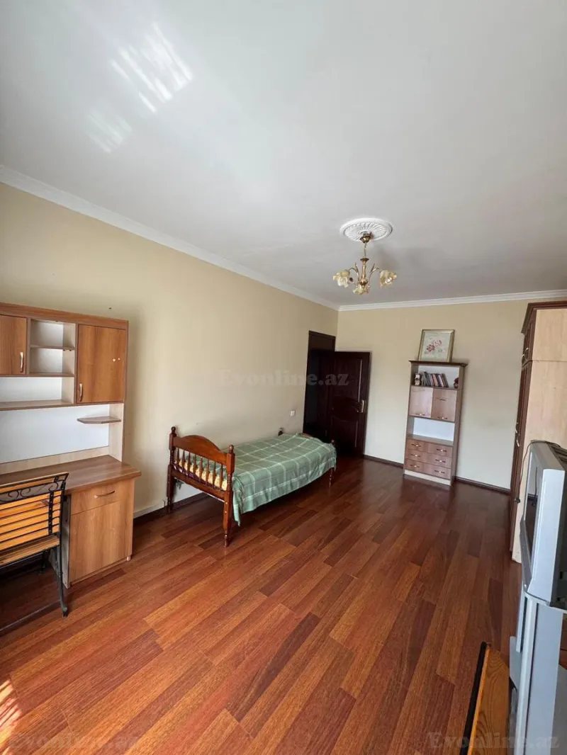 Kirayə verilir 6 otaqlı Həyət evi 400 m² Novxanı - şəkil 16