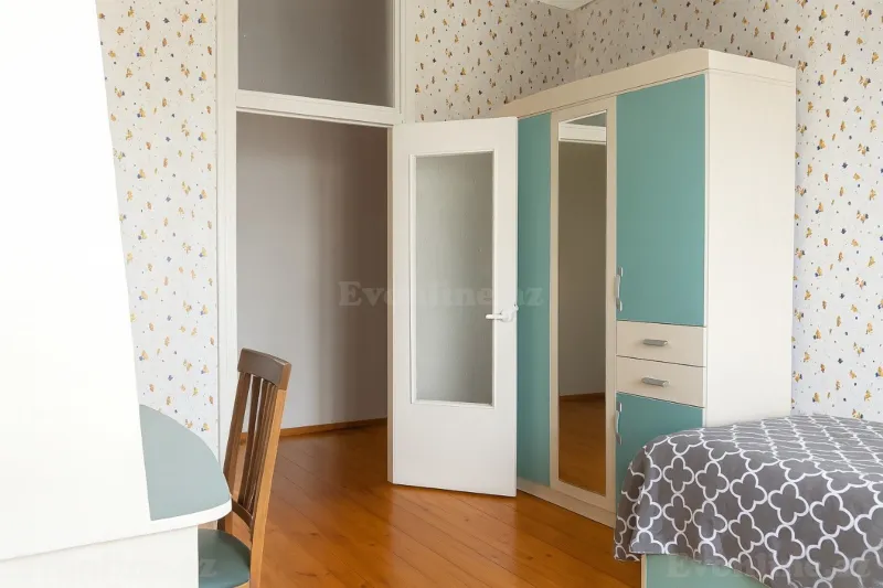Kirayə verilir 4 otaqlı Mənzil Yeni tikili 130 m² Yasamal r. - şəkil 9