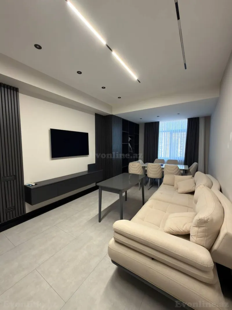 3 otaqlı Mənzil 130 m² Xırdalan Kirayə verilir