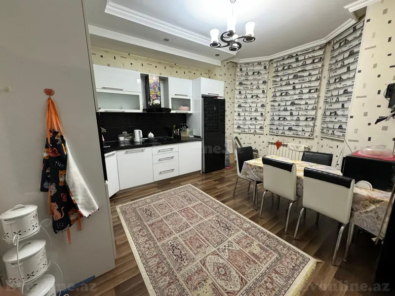 Satılır 8 otaqlı Həyət evi 375 m² Nizami r. - şəkil 6