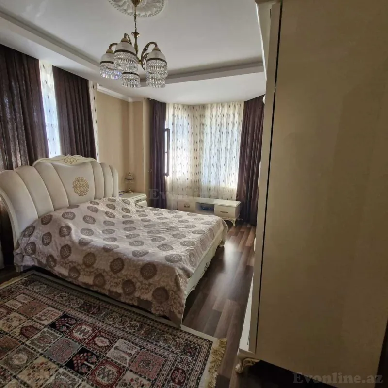 Satılır 8 otaqlı Həyət evi 375 m² Nizami r. - şəkil 8