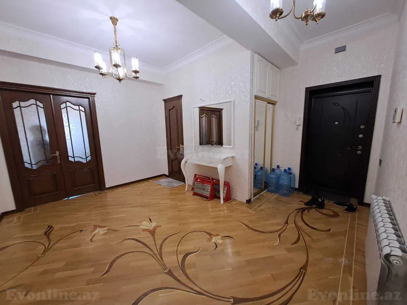 Satılır 3 otaqlı Mənzil Yeni tikili 133 m² Elmlər Akademiyası m. - şəkil 9