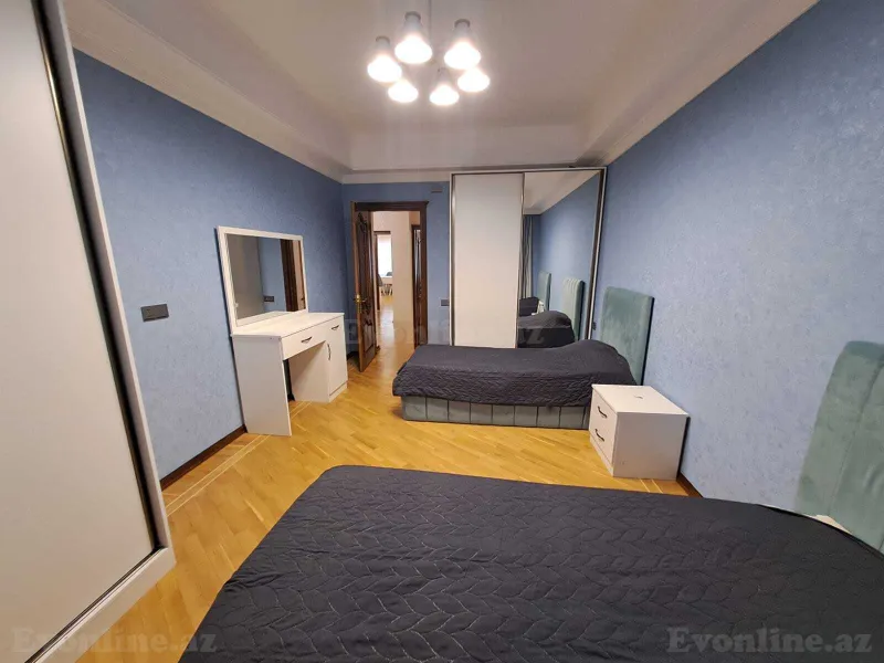 Satılır 3 otaqlı Mənzil Yeni tikili 133 m² Elmlər Akademiyası m. - şəkil 15