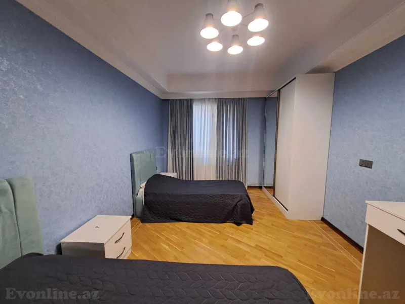 Satılır 3 otaqlı Mənzil Yeni tikili 133 m² Elmlər Akademiyası m. - şəkil 17